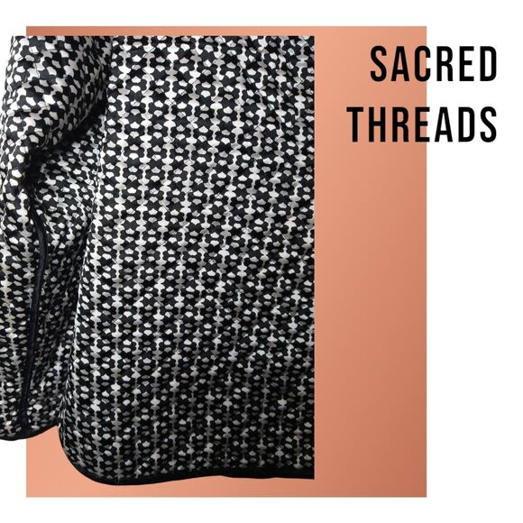 Y2K Boho Chic Sacred Threads Floral Quilted Satin Reversible Jacket Size Medium - Picture 6 of 8